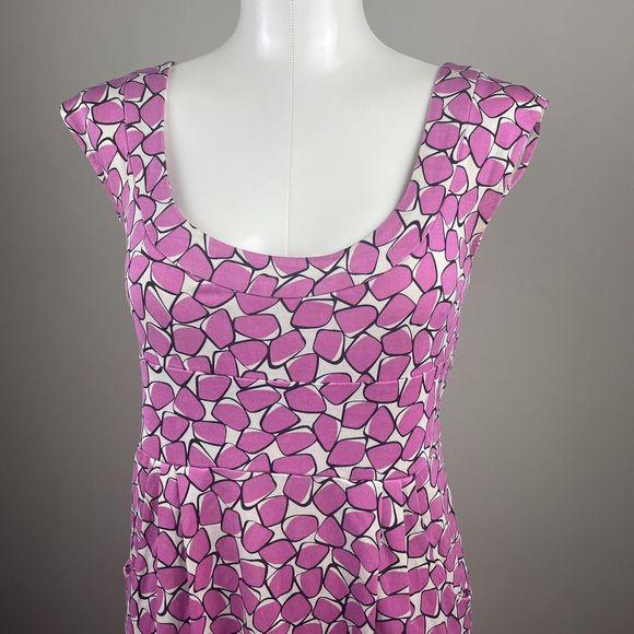 Diane Von Frustenberg DVF 100% Silk Taran Dress Cap Sleeve Pink Pattern Size 4 - Picture 2 of 11